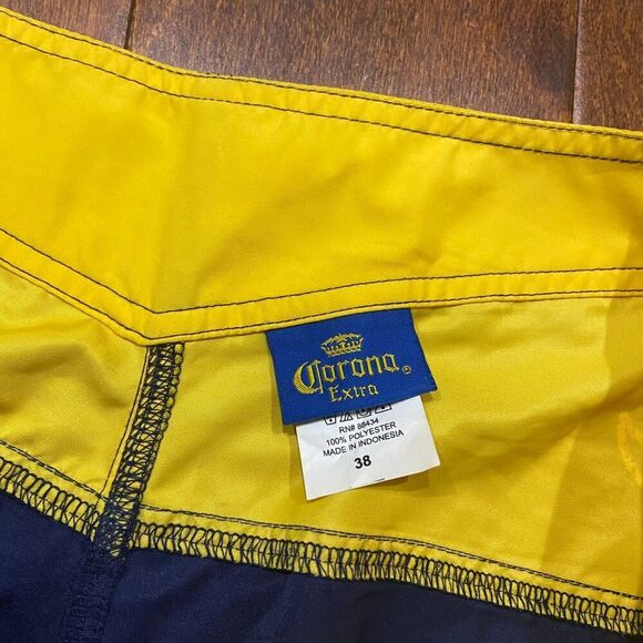 Corona Board Surf Swimming Navy Yellow Polyester Trunks Shorts Men's Size 38 - Picture 5 of 7